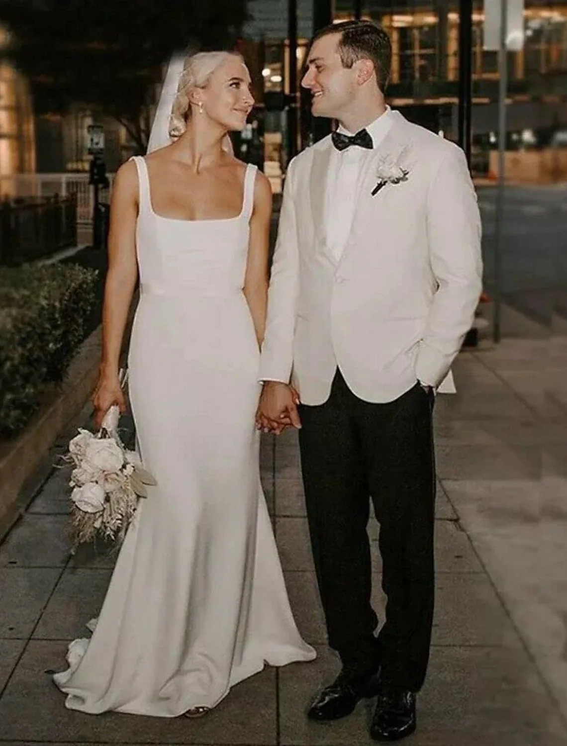 Chic Beach Boho Mermaid Wedding Dress Sleeveless Court Train Stretch Bridal Gown - Image 4