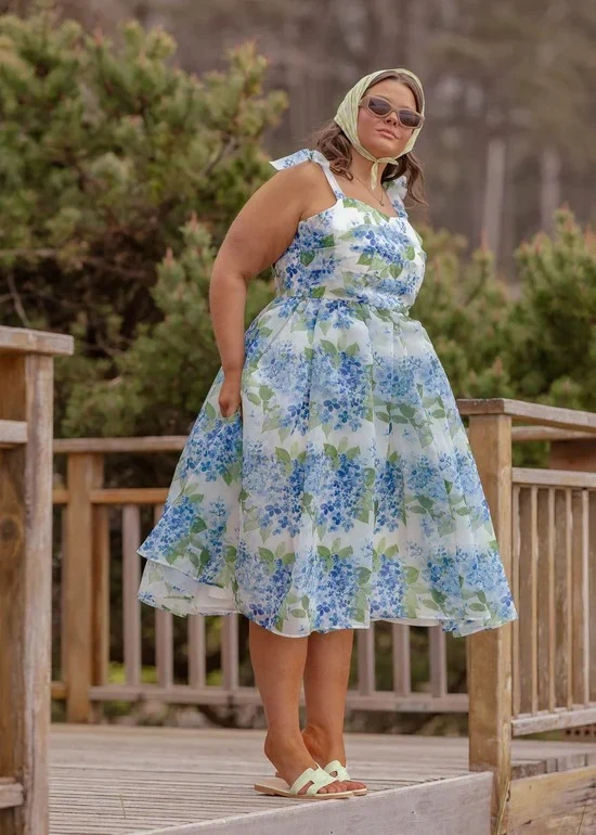 Spaghetti Strap Bow Detail Square Neck Hydrangea Floral Print A Line Midi Evening Dress - Image 6