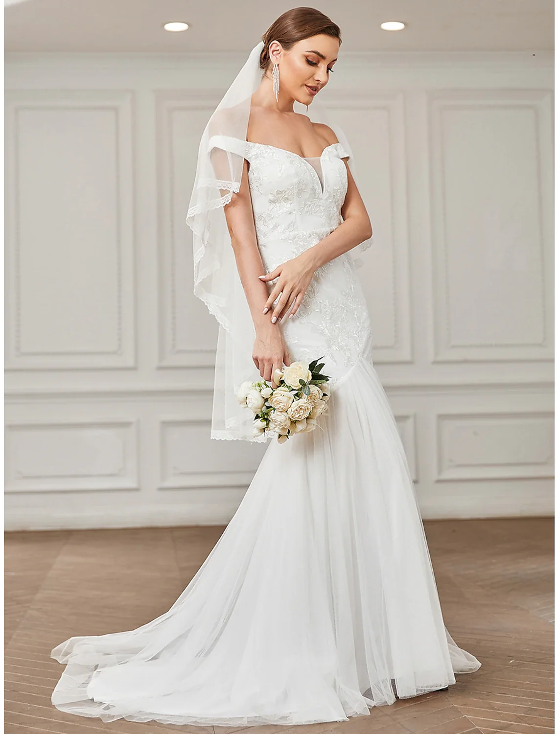 Vintage A-Line Off Shoulder Cap Sleeve Lace Beach Wedding Dress - Image 6